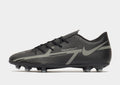 Black Soccer Cleats Q46219