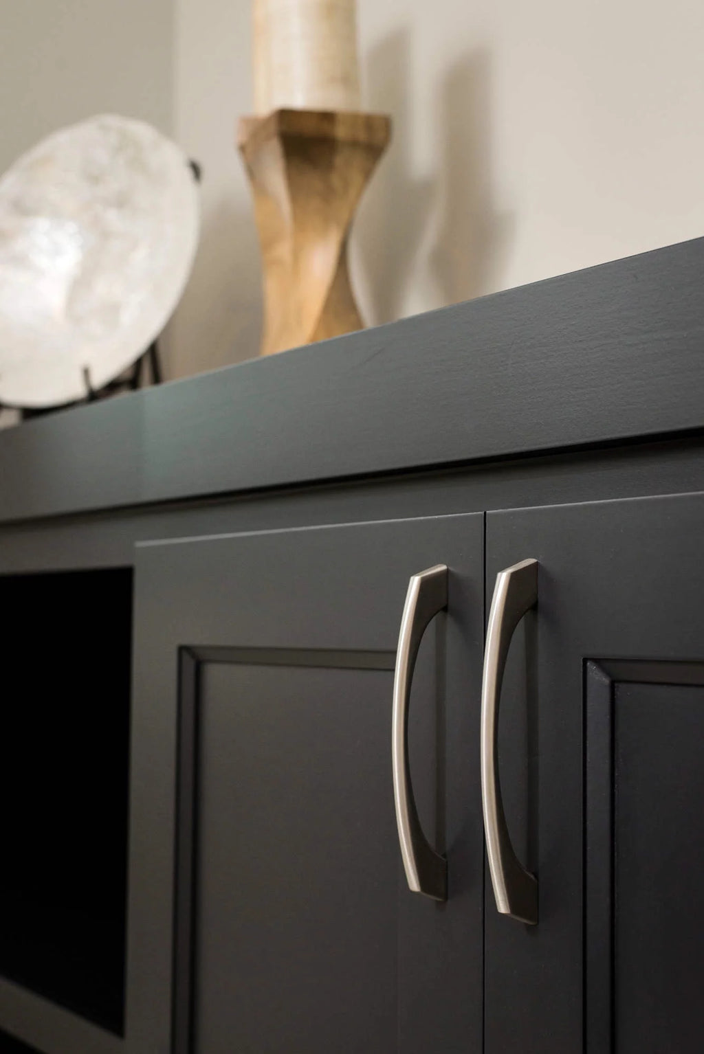 Matte Black Pull I691804
