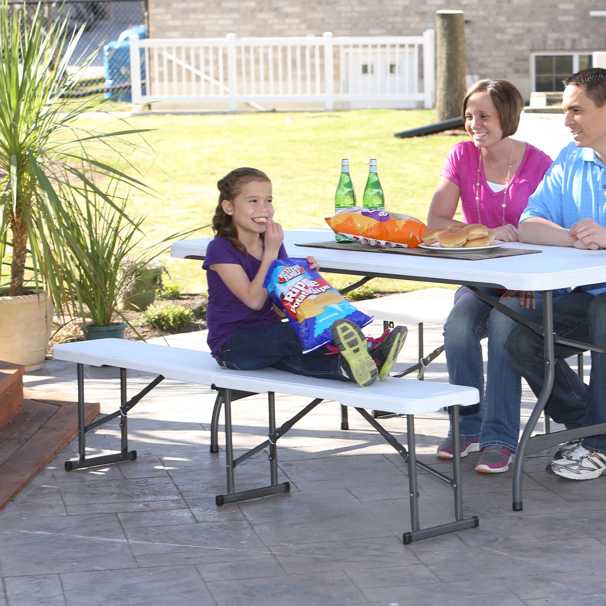 White Steel Outdoor Storage Bench R773238