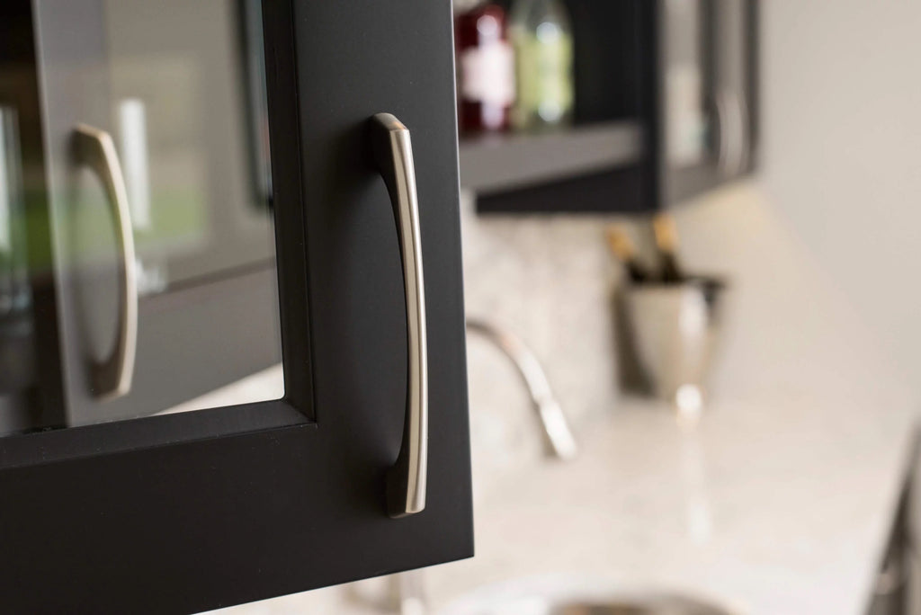 Matte Black Pull I691804