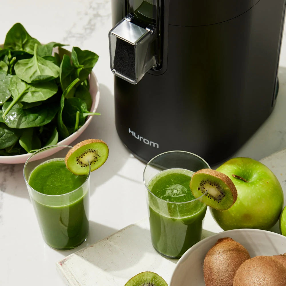 Easy Clean Slow Juicer T7152