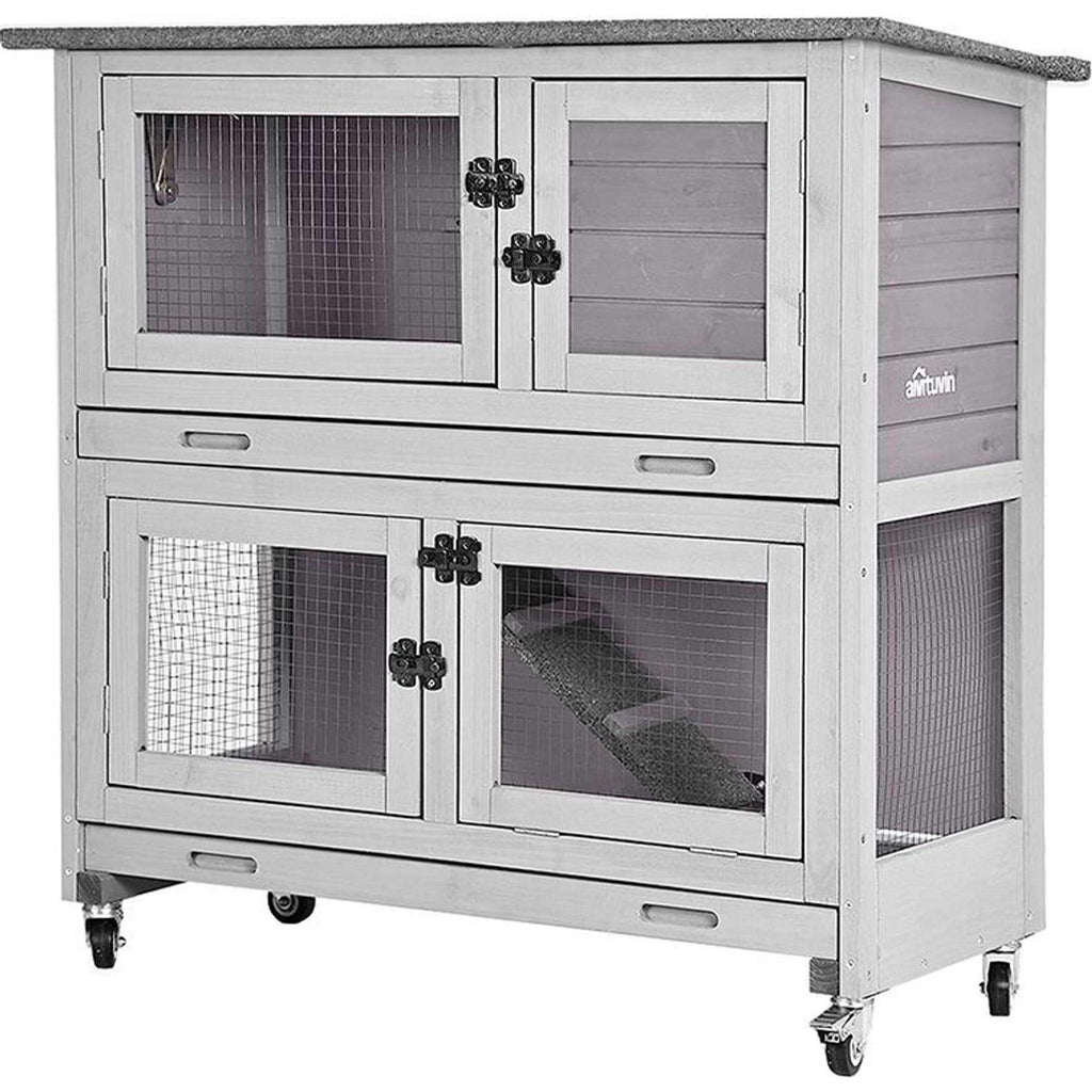 Bunny Hutch with Wheels W63840