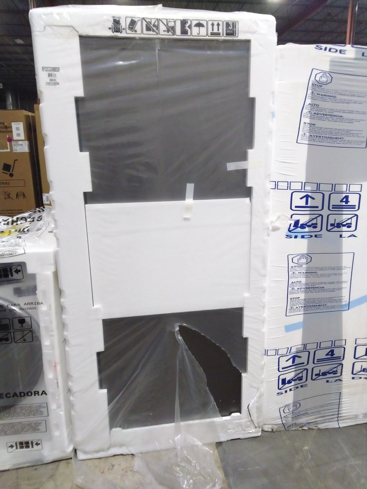 36 In. 30 Cu. Ft. Stainless Steel French Door Refrigerator U664