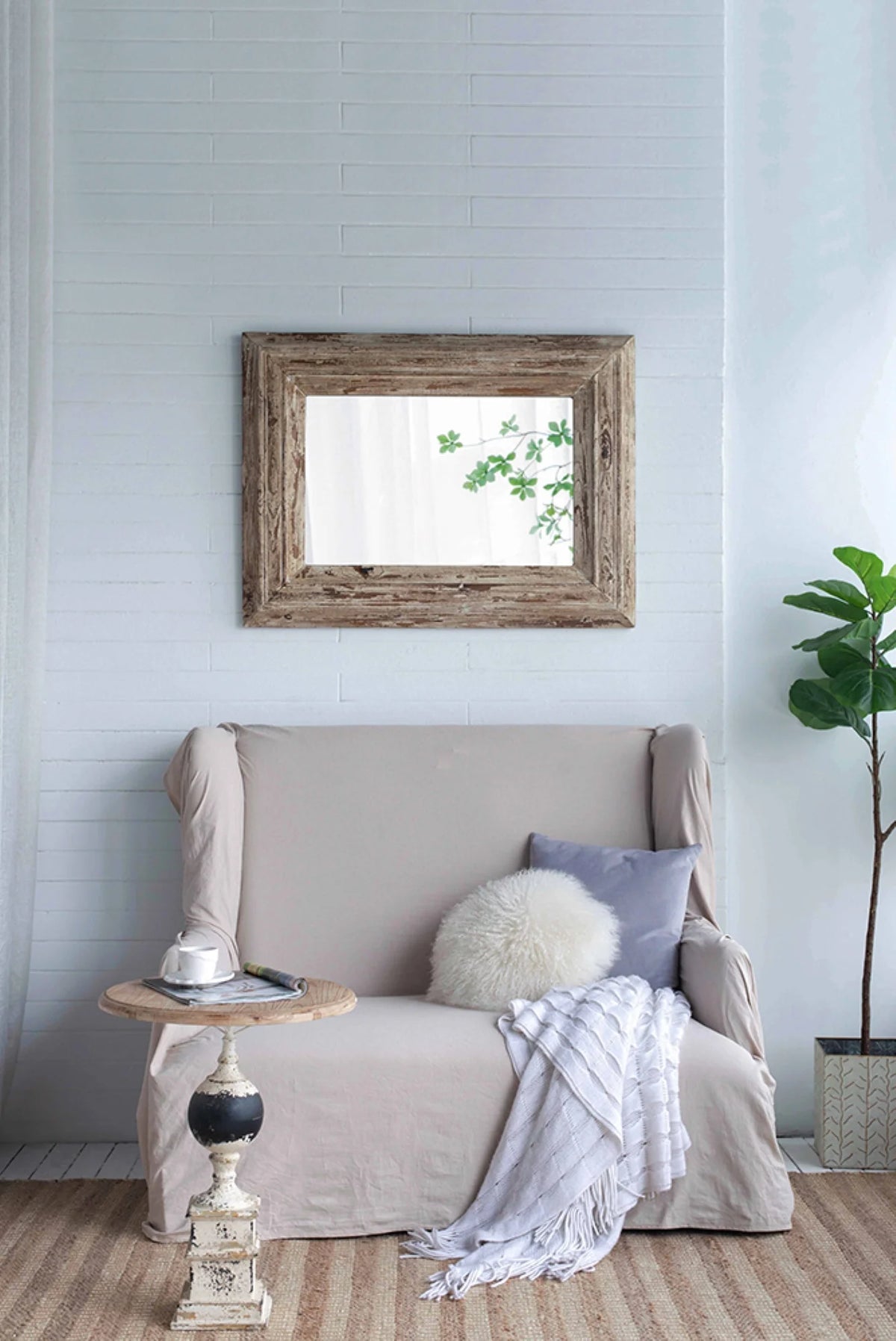 Distressed Finish Rectangular Wall Mirror K90994