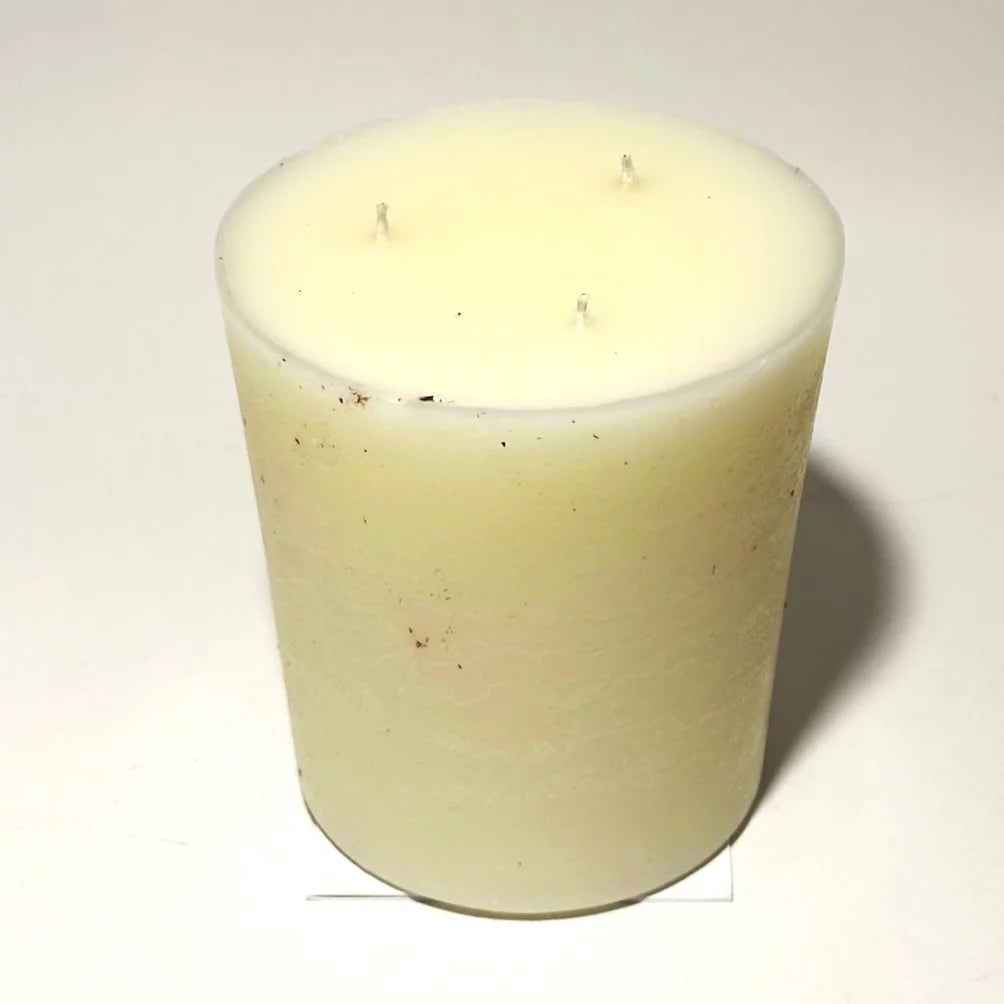 21.2 oz Candle U339