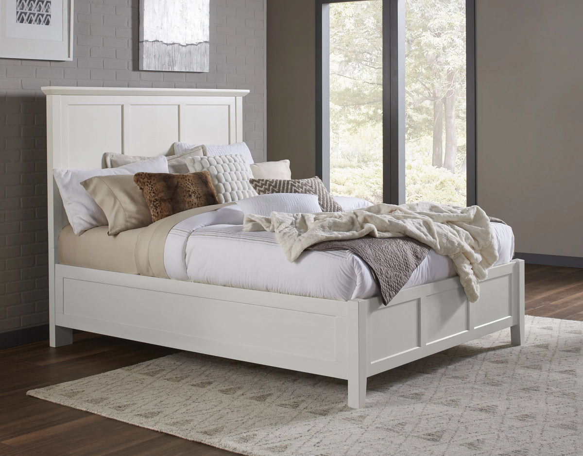 Cal King Bed in White Mahogany L531